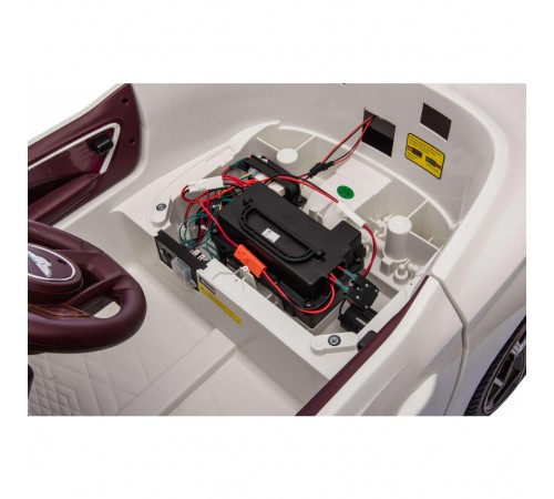 Детский электромобиль Bentley Bacalar (полный привод, 12V) - JE1008-WHITE Детский электромобиль Bentley Bacalar (полный привод, 12V) - JE1008-WHITE