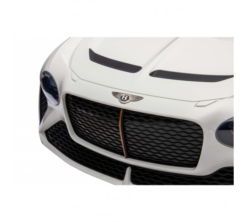 Детский электромобиль Bentley Bacalar (полный привод, 12V) - JE1008-WHITE Детский электромобиль Bentley Bacalar (полный привод, 12V) - JE1008-WHITE