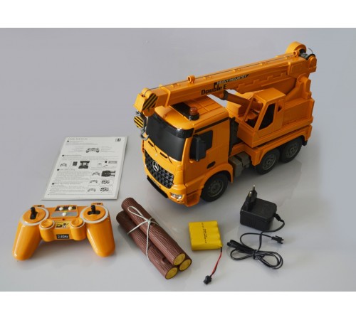 Радиоуправляемый автокран Mercedes-Benz Actros 1:20 2.4G - E526-003