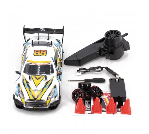 Радиоуправляемая машина для дрифта Nissan GTR R35 4WD 1:14 - RC-18E Радиоуправляемая машина для дрифта Nissan GTR R35 4WD 1:14 - RC-18E