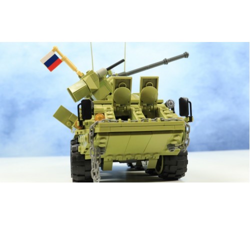 Конструктор Армия России - Российский бронетранспортёр БТР-82А - АР-01028 Конструктор Армия России - Российский бронетранспортёр БТР-82А - АР-01028
