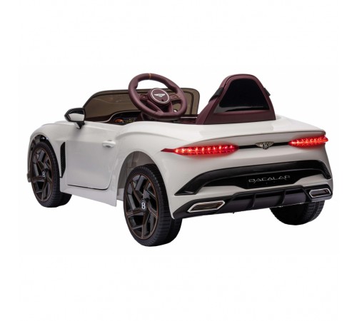 Детский электромобиль Bentley Bacalar (полный привод, 12V) - JE1008-WHITE Детский электромобиль Bentley Bacalar (полный привод, 12V) - JE1008-WHITE