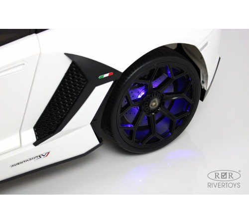 Детский электромобиль Lamborghini Aventador SVJ (A111MP) белый Детский электромобиль Lamborghini Aventador SVJ (A111MP) белый
