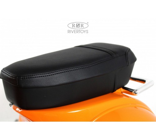 Детский электроскутер VESPA (M888MM) оранжевый