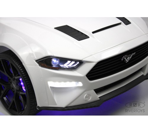 Детский электромобиль Ford Mustang GT (A222MP) белый