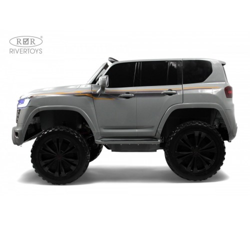Детский электромобиль Toyota Land Cruiser 300 L999LL серый