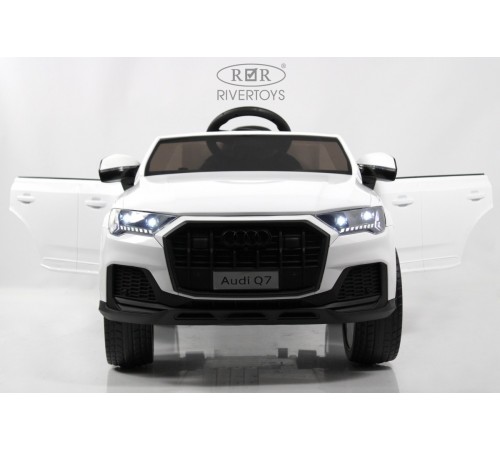 Детский электромобиль AUDI Q7 (HL678) белый Детский электромобиль AUDI Q7 (HL678) белый