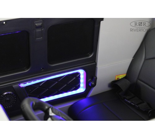 Детский электромобиль Mercedes-AMG G63 (G111GG) 24V серый Детский электромобиль Mercedes-AMG G63 (G111GG) 24V серый