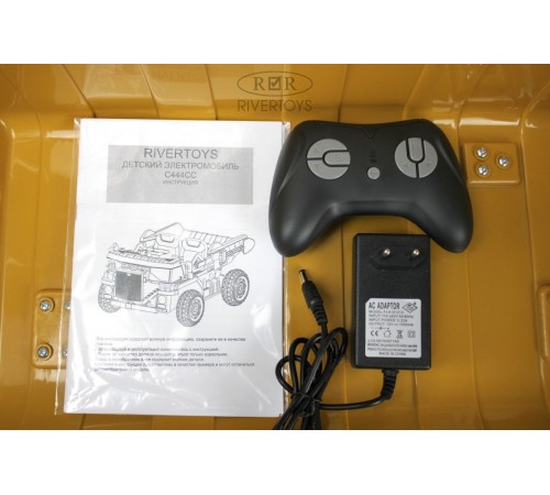 Детский электромобиль C444CC жёлтый Детский электромобиль C444CC жёлтый