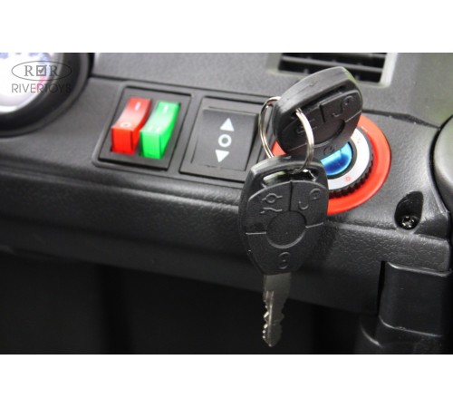 Детский электромобиль C111CC-C зеленый