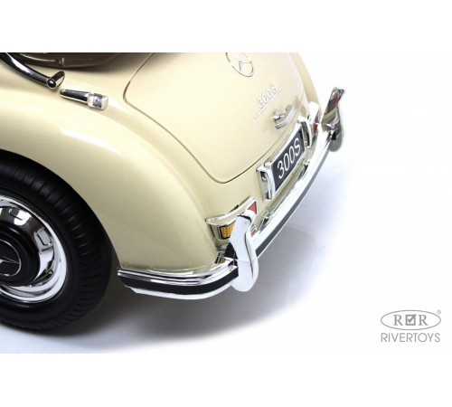 Детский электромобиль Mercedes-Benz 300S бежевый Детский электромобиль Mercedes-Benz 300S бежевый
