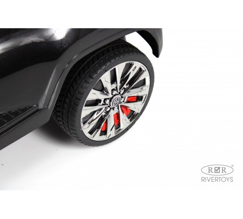 Детский толокар Toyota Land Cruiser 300 Z002ZZ-D черный