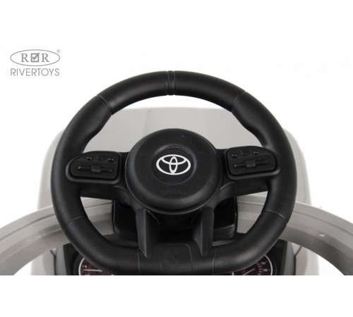 Детский толокар Toyota Land Cruiser 300 Z002ZZ-C серый