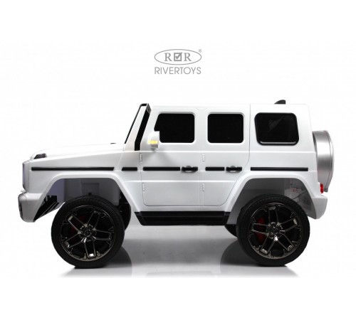 Детский электромобиль Mercedes-AMG G63 (G111GG) 24V белый Детский электромобиль Mercedes-AMG G63 (G111GG) 24V белый