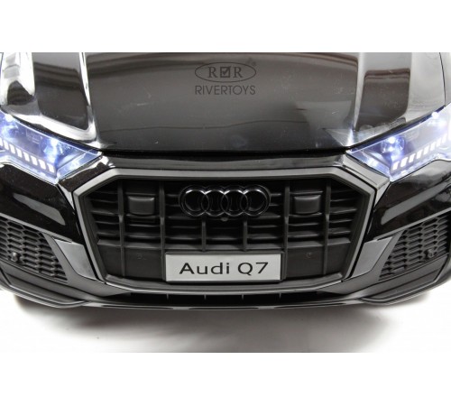 Детский электромобиль AUDI Q7 (HL678) черный глянец Детский электромобиль AUDI Q7 (HL678) черный глянец