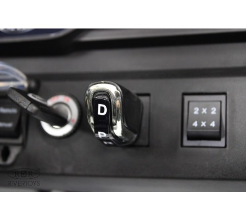 Детский электромобиль Range Rover HSE 4WD (Y222YY) серый глянец Детский электромобиль Range Rover HSE 4WD (Y222YY) серый глянец