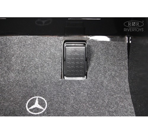 Детский электромобиль Mercedes-Benz G63 (O111OO) черный глянец Детский электромобиль Mercedes-Benz G63 (O111OO) черный глянец