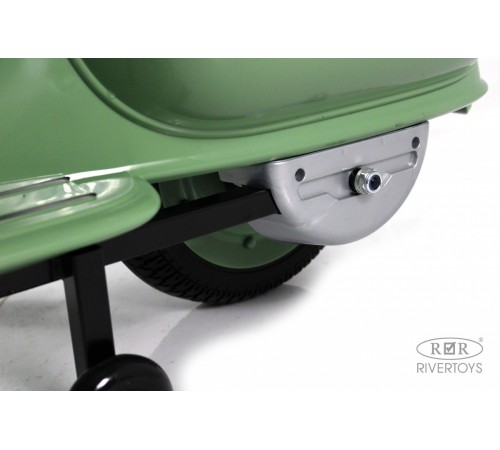 Детский электроскутер VESPA (M888MM) зеленый