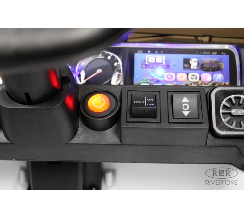 Детский электромобиль Mercedes-Benz G63 (K999KK) белый Детский электромобиль Mercedes-Benz G63 (K999KK) белый