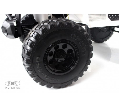 Детский электромобиль Jeep A222AA белый Детский электромобиль Jeep A222AA белый