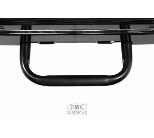 Детский электромобиль Toyota Land Cruiser 300 L999LL красный