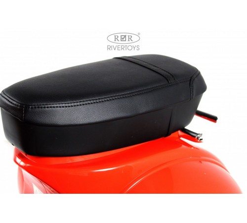 Детский электроскутер VESPA (M888MM) красный