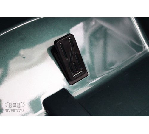Детский электромобиль Y999YY зеленый глянец Детский электромобиль Y999YY зеленый глянец