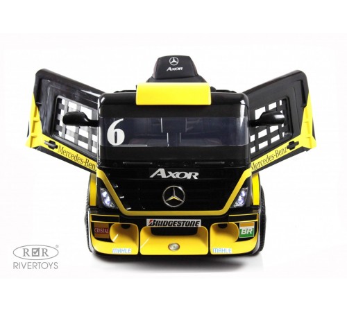 Детский электромобиль Mercedes-Benz Axor с прицепом (H777HH) желтый Детский электромобиль Mercedes-Benz Axor с прицепом (H777HH) желтый