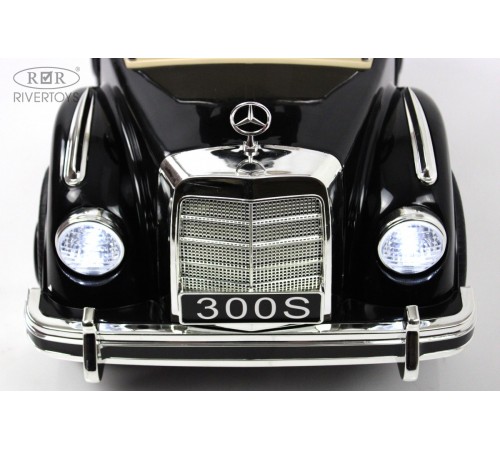 Детский толокар Mercedes-Benz 300S (LS-128A) черный