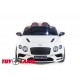 Автомобиль Bentley Continental Белый