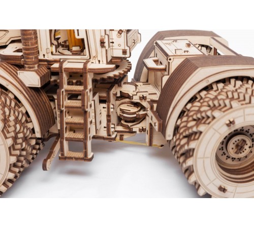 Конструктор деревянный 3D EWA Трактор КИРОВЕЦ К-7М