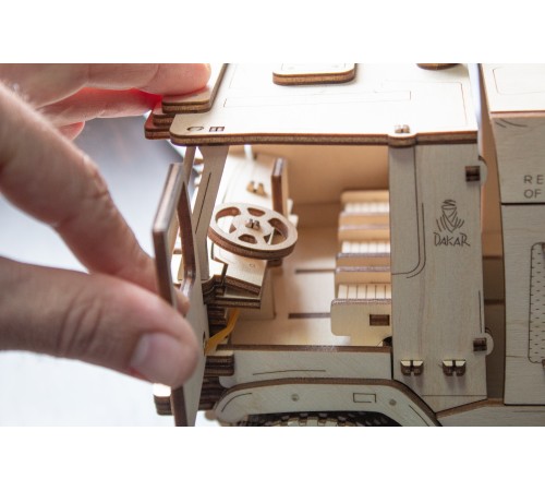 Конструктор деревянный 3D EWA МАЗ-5309RR 1:20