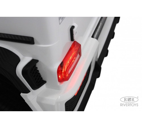 Детский двухместный электромобиль BRABUS MAXI Z888ZZ белый