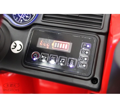 Детский пожарный электромобиль с полным набором амуниции A555AA красный