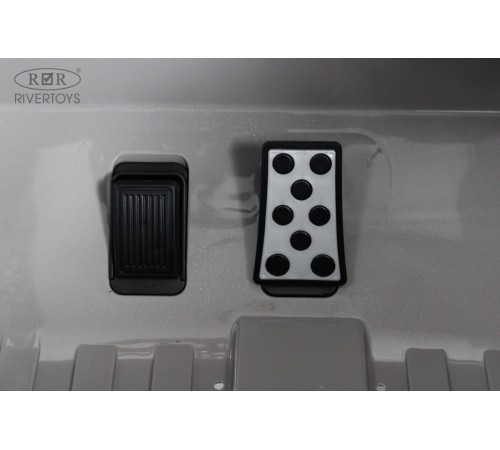 Детский двухместный электромобиль BRABUS MAXI Z888ZZ серый