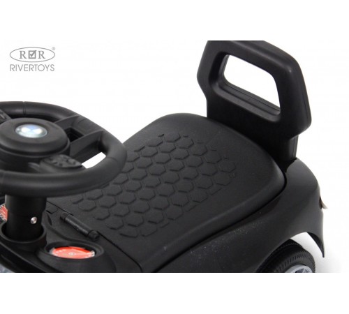 Детский толокар BMW Z004ZZ-B черный