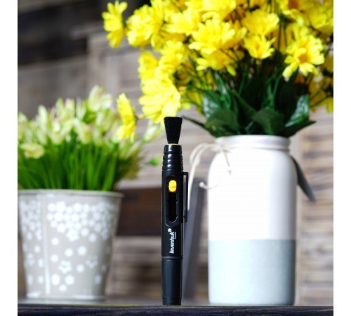 Карандаш чистящий Levenhuk Cleaning Pen LP10 Карандаш чистящий Levenhuk Cleaning Pen LP10