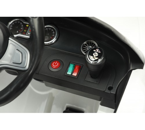 Автомобиль Bentley Continental 4469 Белый