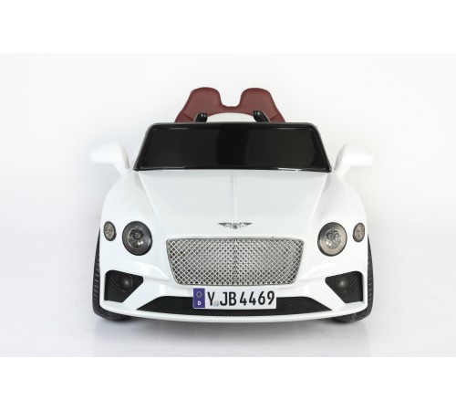 Автомобиль Bentley Continental 4469 Белый