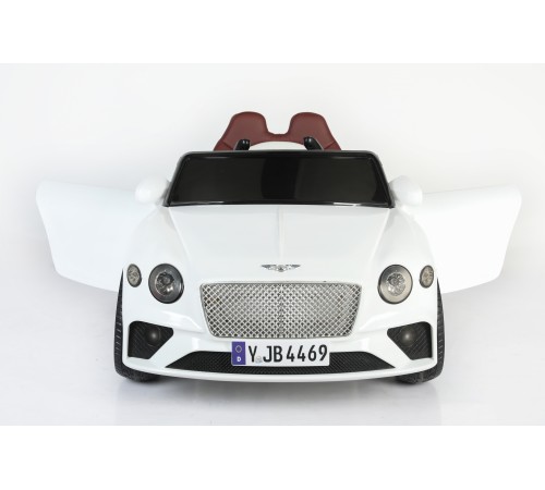 Автомобиль Bentley Continental 4469 Белый