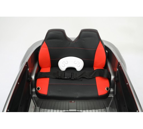 Автомобиль BMW i7 9381 Серебро краска