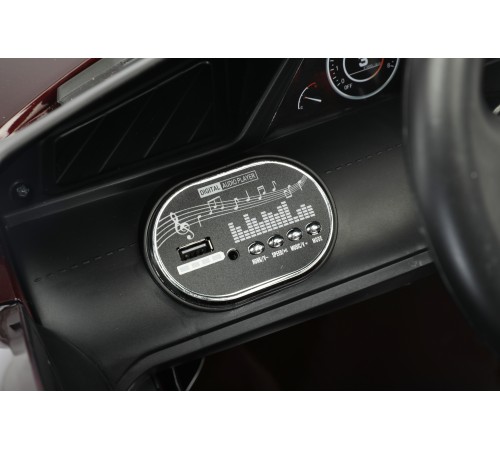 Автомобиль BMW i7 9381 Коричневый краска