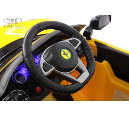 Детский электромобиль Ferrari  X009XX желтый