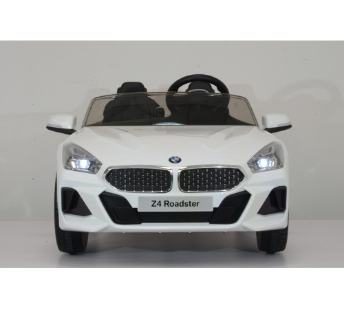 Автомобиль BMW Z4 6673R Белый