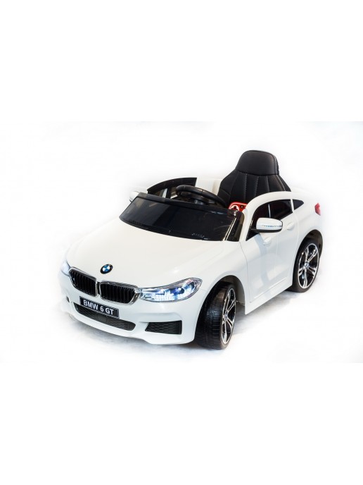 Автомобиль BMW 6 GT Белый