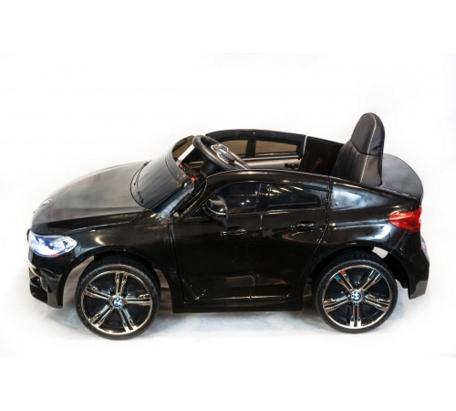 Автомобиль BMW 6 GT Черный