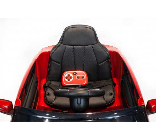 Автомобиль BMW 6 GT Красный краска