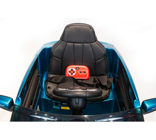 Автомобиль BMW 6 GT Синий краска