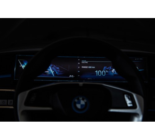 Автомобиль BMW I4 JE1009 Белый