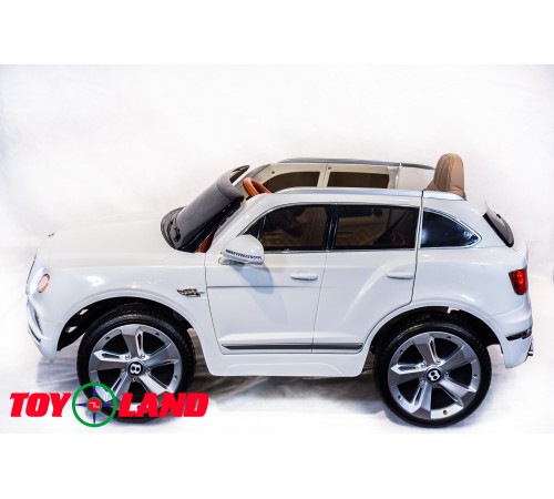 Джип Bentley Bentayga Белый